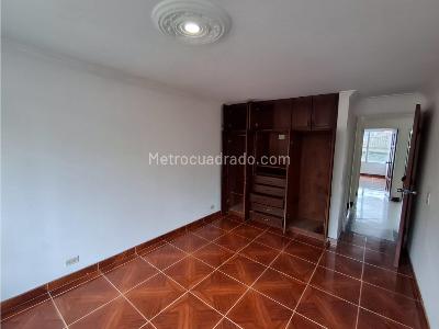 Casa de 5 alcobas en venta en La Granja, Tunja, 190 m² · foto 7 de 20