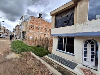 Casa de 5 alcobas en venta en La Granja, Tunja, 190 m² · foto 19 de 20