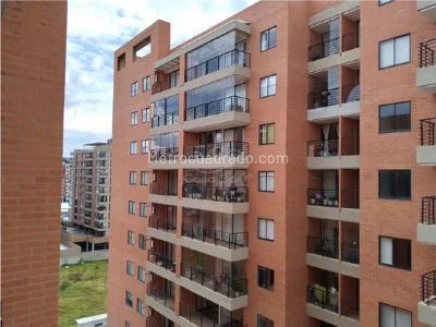 Apartamento de 3 alcobas en venta en Unicentro, Tunja, 104 m² · foto 2 de 20