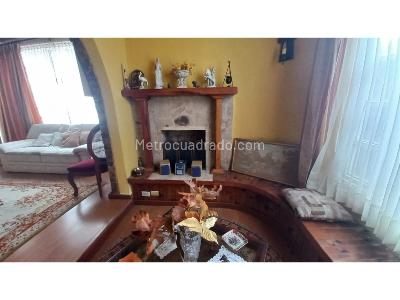 Casa de 5 alcobas en venta en Unicentro, Tunja, 470 m² · foto 6 de 20