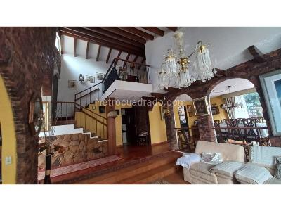 Casa de 5 alcobas en venta en Unicentro, Tunja, 470 m² · foto 8 de 20