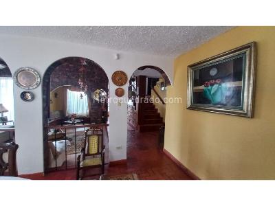 Casa de 5 alcobas en venta en Unicentro, Tunja, 470 m² · foto 14 de 20