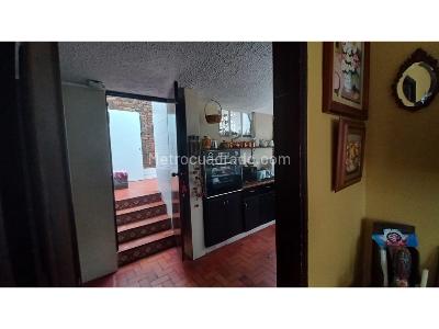 Casa de 5 alcobas en venta en Unicentro, Tunja, 470 m² · foto 15 de 20