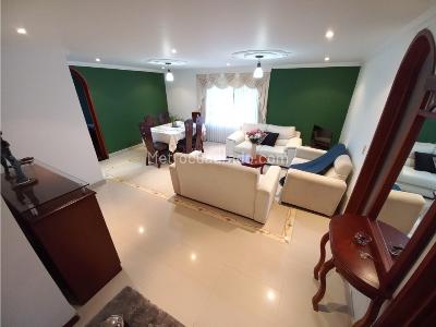 Casa de 5 alcobas en venta en Tunja, Tunja, 258 m² · foto 4 de 20