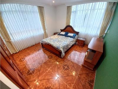 Casa de 5 alcobas en venta en Tunja, Tunja, 258 m² · foto 8 de 20