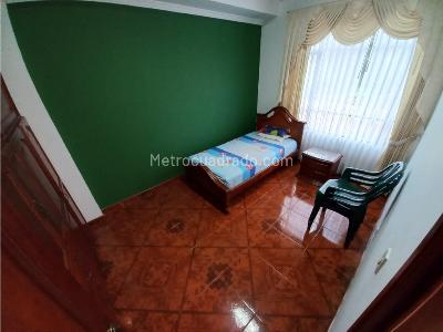Casa de 5 alcobas en venta en Tunja, Tunja, 258 m² · foto 11 de 20