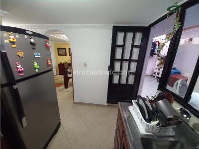 Casa de 5 alcobas en venta en Balcones De Terranova, Tunja, 187 m² · foto 14 de 20