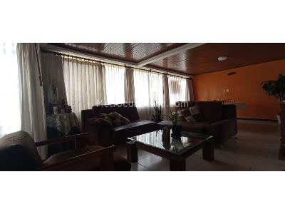 Casa de 5 alcobas en venta en Las Nieves, Tunja, 300 m² · foto 10 de 20