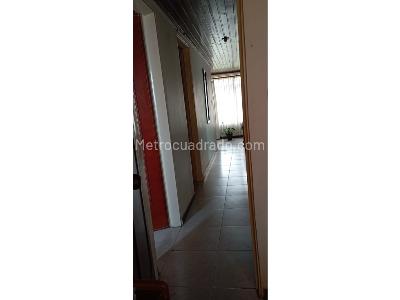Casa de 5 alcobas en venta en Las Nieves, Tunja, 300 m² · foto 16 de 20