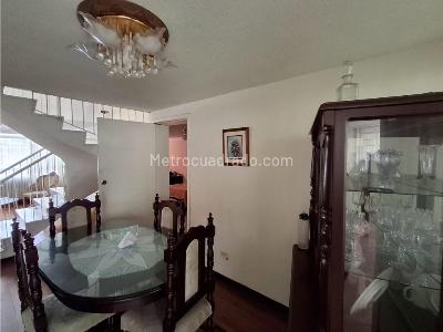 Casa de 5 alcobas en venta en Las Nieves, Tunja, 230 m² · foto 7 de 20
