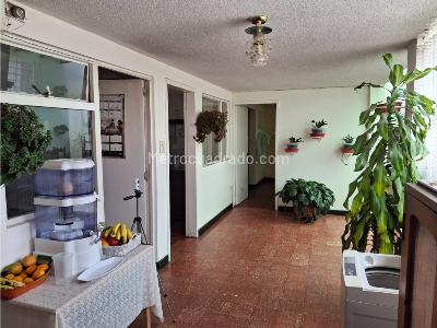 Casa de 5 alcobas en venta en Las Nieves, Tunja, 230 m² · foto 17 de 20