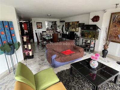 Apartamento en venta en Granada, Cali · foto 4 de 20