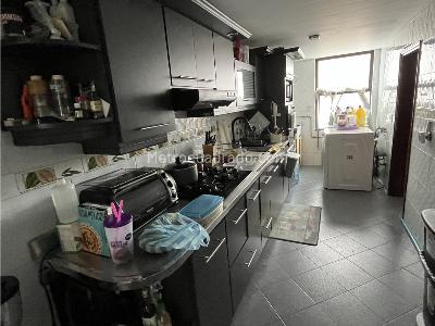 Apartamento en venta en Granada, Cali · foto 7 de 20