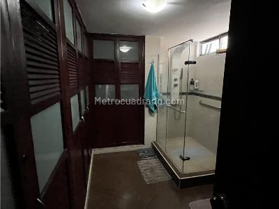 Apartamento en venta en Granada, Cali · foto 13 de 20