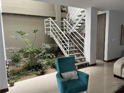 Casa de 4 alcobas en venta en El Bosque, Cali, 190 m² · foto 4 de 20