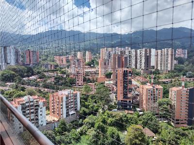 Apartamento de 3 alcobas en venta en Cumbres, Envigado, 284 m² · foto 5 de 20