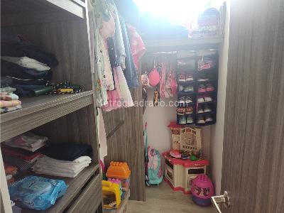 Apartamento de 3 alcobas en venta en Cumbres, Envigado, 284 m² · foto 16 de 20