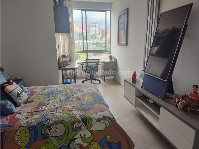 Apartamento de 3 alcobas en venta en Cumbres, Envigado, 284 m² · foto 18 de 20