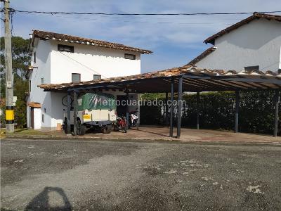 Casa de 3 alcobas en venta en La Macarena, Rionegro, 280 m² · foto 3 de 11