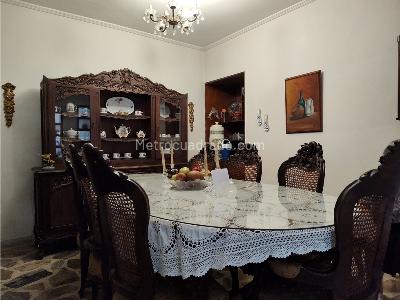 Casa de 3 alcobas en venta en Laureles, Medellín, 269 m² · foto 11 de 15