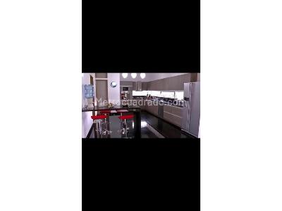 Casa de 5 alcobas en venta en Llanogrande, Rionegro, 350 m² · foto 4 de 20