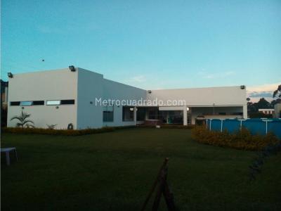 Casa de 5 alcobas en venta en Llanogrande, Rionegro, 350 m² · foto 19 de 20