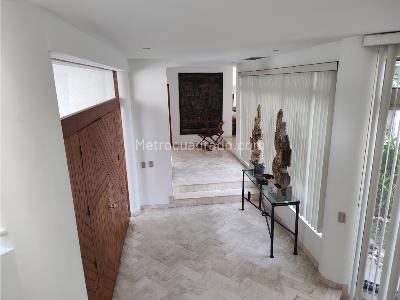 Casa de 5 alcobas en venta en Ricaurte, Girardot, 300 m² · foto 12 de 20