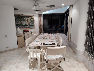 Casa de 5 alcobas en venta en Ricaurte, Girardot, 300 m² · foto 13 de 20