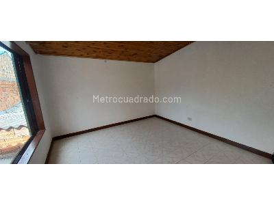 Casa de 5 alcobas en venta en Verbenal, Bogotá, 450 m² · foto 11 de 17