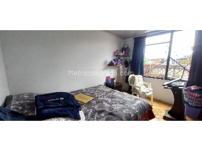 Casa de 5 alcobas en venta en Ciudad Jardin Nte, Bogotá, 320 m² · foto 12 de 19