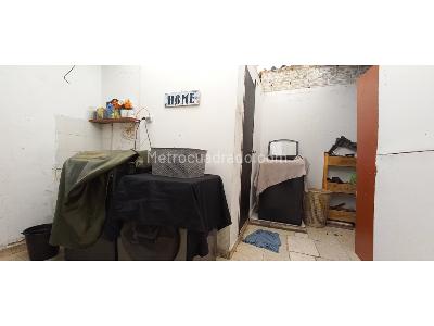 Casa de 5 alcobas en venta en Ciudad Jardin Nte, Bogotá, 320 m² · foto 14 de 19