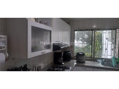 Casa de 4 alcobas en venta en Las Villas, Bogotá, 292 m² · foto 7 de 20