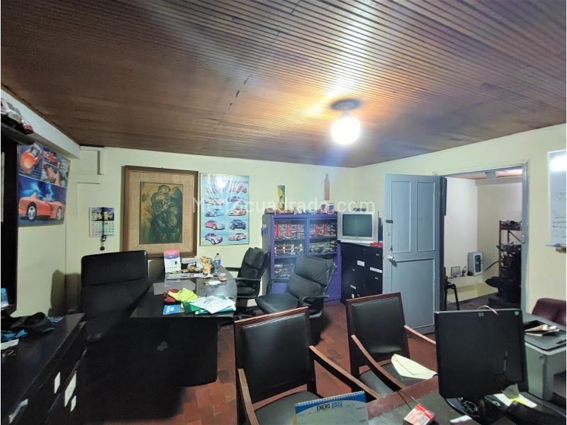 Edificio de Oficinas en Venta, Siete De Agosto, Bogotá D.C. - Más