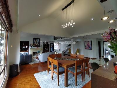 Apartamento de 4 alcobas en venta en Casablanca Suba, Bogotá, 217 m² · foto 8 de 20
