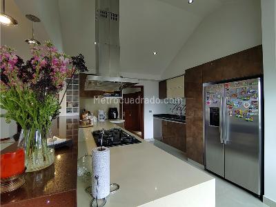 Apartamento de 4 alcobas en venta en Casablanca Suba, Bogotá, 217 m² · foto 13 de 20