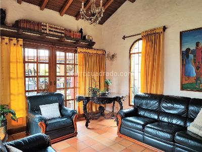 Casa en venta en El Cairo, Chía · foto 2 de 20