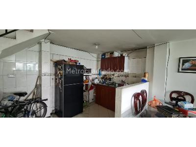 Casa de 5 alcobas en venta en Santa Marta Pastrana, Bogotá, 295 m² · foto 19 de 20