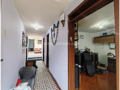 Casa de 5 alcobas en venta en San Cristobal Norte, Bogotá, 245 m² · foto 6 de 20