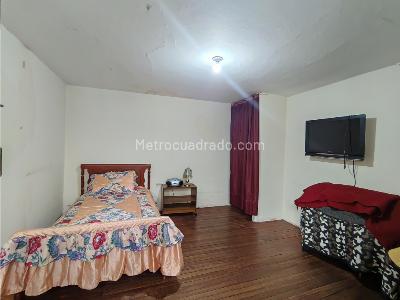 Casa de 5 alcobas en venta en San Cristobal Norte, Bogotá, 245 m² · foto 17 de 20