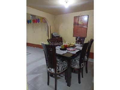 Casa de 3 alcobas en venta en Compartir, Soacha, 121 m² · foto 4 de 20