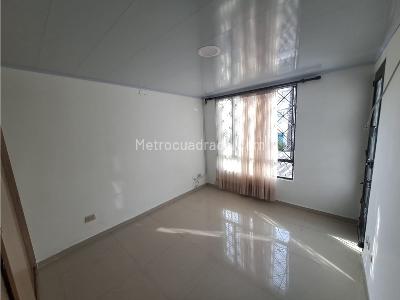 Casa de 3 alcobas en venta en Las Acacias, Villavicencio, 130 m² · foto 10 de 18