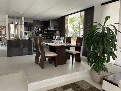 Casa de 3 alcobas en venta en El Buque, Villavicencio, 124 m² · foto 2 de 17