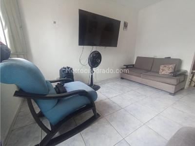 Casa de 5 alcobas en venta en San Benito, Villavicencio, 149 m² · foto 4 de 13