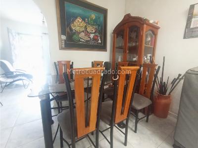 Casa de 5 alcobas en venta en San Benito, Villavicencio, 149 m² · foto 5 de 13