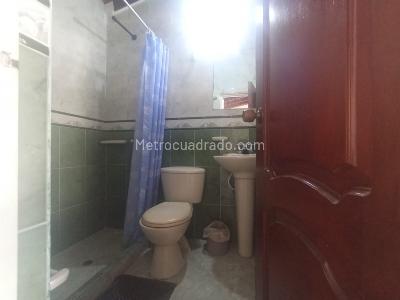 Casa de 3 alcobas en venta en Doña Luz, Villavicencio, 240 m² · foto 15 de 19