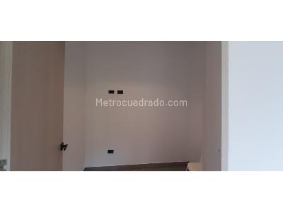 Casa de 3 alcobas en venta en Cerritos, Pereira, 410 m² · foto 17 de 20