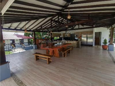Casa de 5 alcobas en venta en Cerritos, Pereira · foto 15 de 20