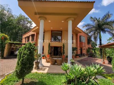 Casa en venta en Cerritos, Pereira · foto 2 de 20