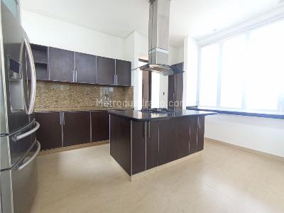 Casa de 4 alcobas en venta en Via Puerto Lopez, Villavicencio, 645 m² · foto 13 de 20