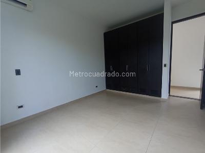 Casa de 4 alcobas en venta en Via Puerto Lopez, Villavicencio, 645 m² · foto 15 de 20